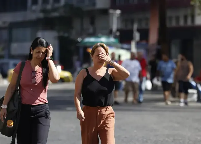 Estudo prevê até 13,3 mil mortes no Brasil com calor do Super El Niño