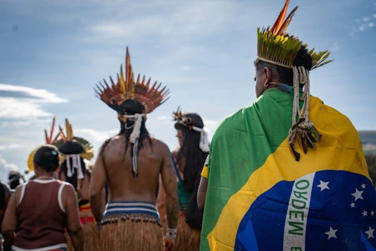 Cimi publica artigo sobre risco de captura do Estado por crime organizado nas eleições de 2026
