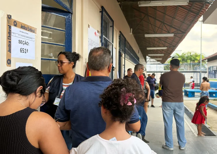 Amazônia vota sob fumaça de incêndios recordes e sem debate sobre a Floresta nas urnas