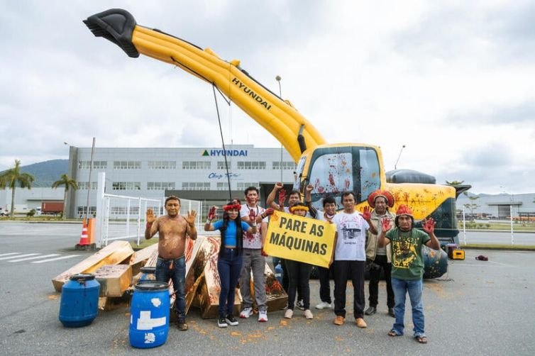 CONAMA cria cadastro nacional para rastrear máquinas de garimpo na Amazônia