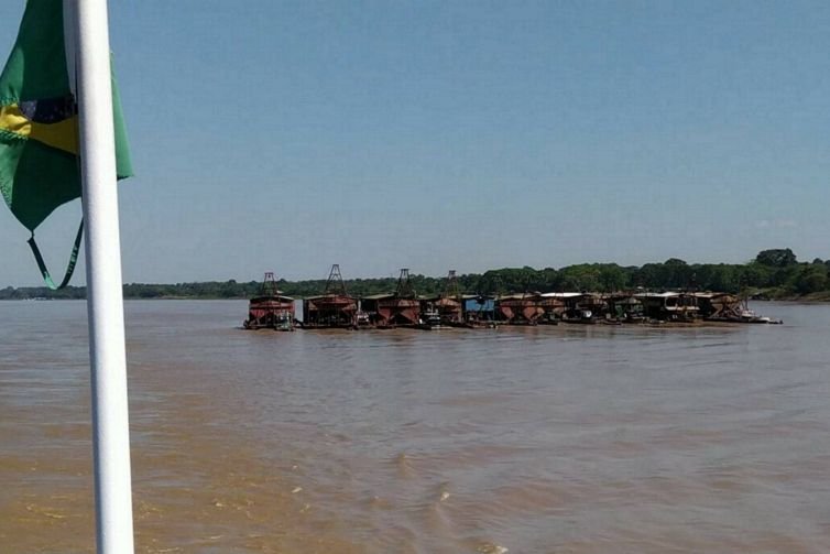 Conama cria cadastro nacional para rastrear máquinas usadas em garimpo ilegal