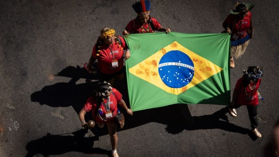 Cimi cobra demarcação e fim da violência após reeleição de Lula