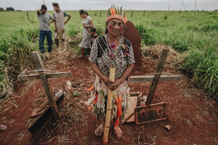 Servidores da prefeitura de Tacuru são afastados por ameaçar envenenar Guarani-Kaiowá